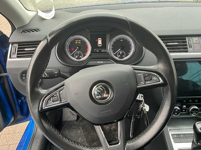 Skoda octavia - afbeelding 17 van  33