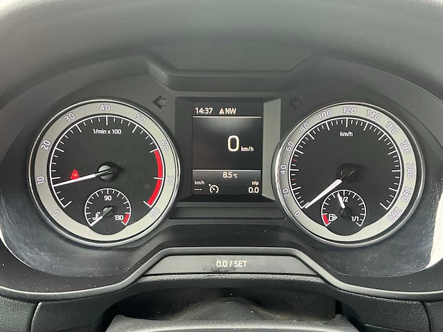 Skoda octavia - afbeelding 18 van  33