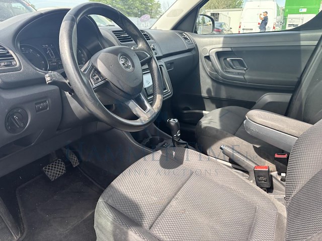 Skoda roomster 1.2 tsi ambition dsg 105 at,2015 - afbeelding 3 van  38