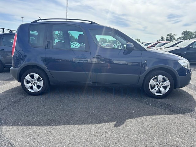 Skoda roomster 1.2 tsi ambition dsg 105 at,2015 - afbeelding 33 van  38