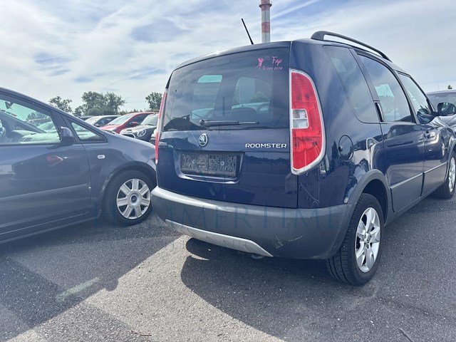 Skoda roomster 1.2 tsi ambition dsg 105 at,2015 - afbeelding 34 van  38