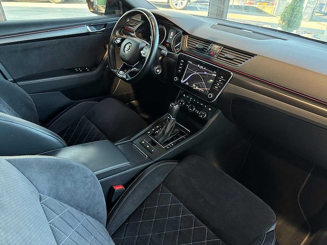 Skoda superb 2.0 tsi sportline 272 - 4x4 - afbeelding 29 van  45