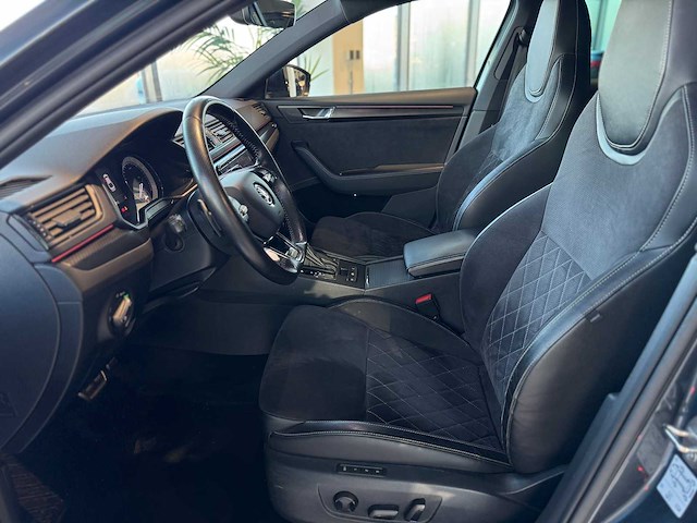 Skoda superb 2.0 tsi sportline 272 - 4x4 - afbeelding 30 van  45