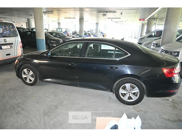 Skoda superb - afbeelding 11 van  22