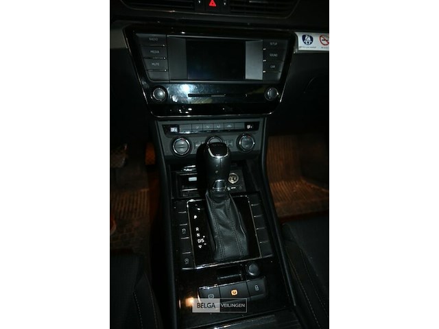 Skoda superb - afbeelding 20 van  22