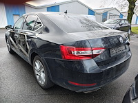 Skoda superb - afbeelding 3 van  8