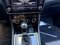 Skoda superb - afbeelding 3 van  24