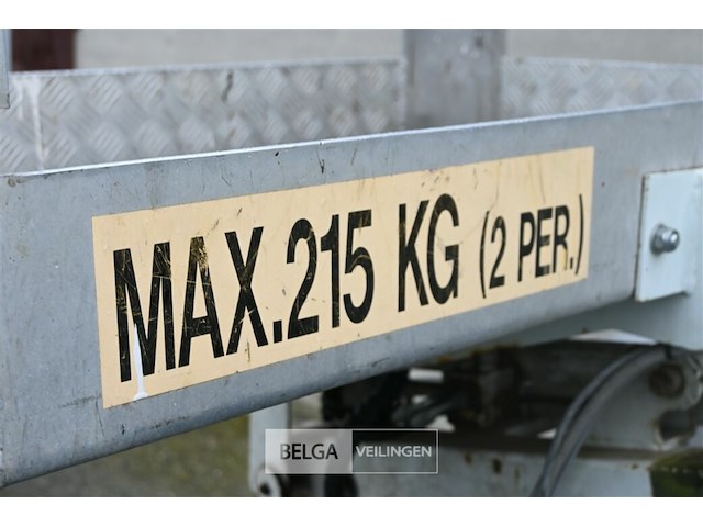 Sky high hoogwerker + aanhangwagen - afbeelding 13 van  22