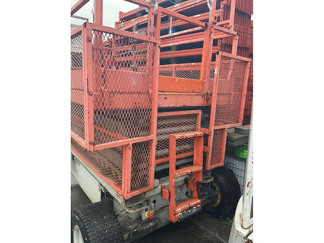 Skylack. sjlll-6832 hoogwerker - afbeelding 3 van  4