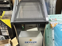 Skylux demo-stand incl venster - afbeelding 1 van  2