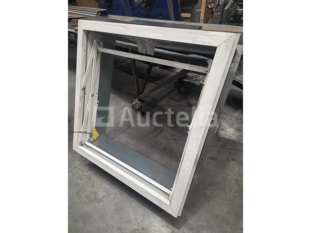 Skylux skymax ce opening system – 1160 × 1160 mm – onvolledig - afbeelding 2 van  3