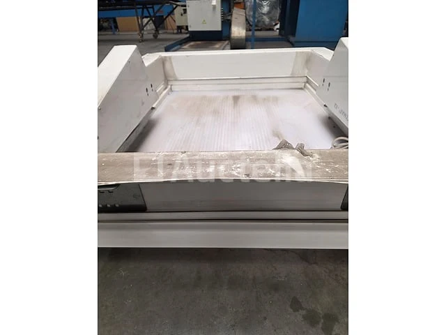 Skylux skymax ce rookvent met pvc-randsteen – 1000 × 1300 mm - afbeelding 1 van  3