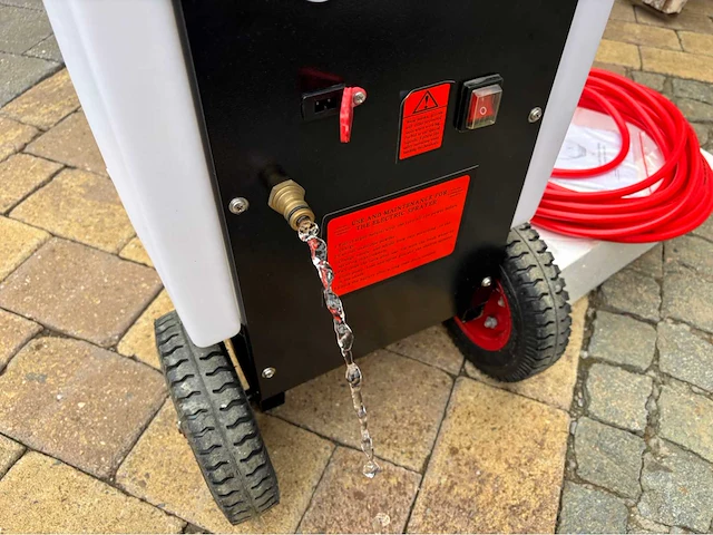 Sl-solution electronische watertank nieuw - afbeelding 6 van  8