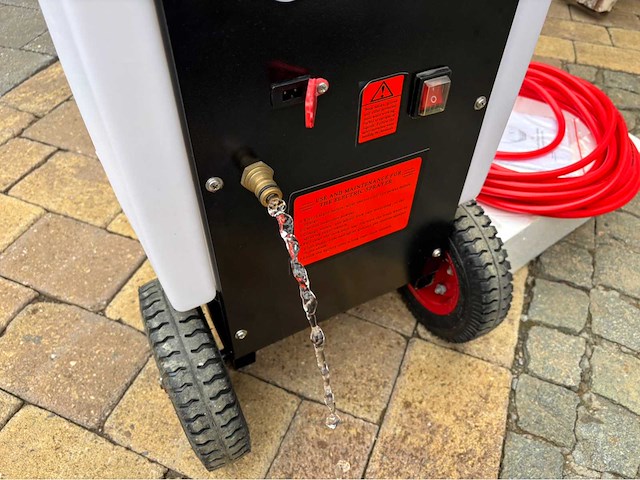 Sl-solution orca 35l mobiele watertank nieuw - afbeelding 7 van  8