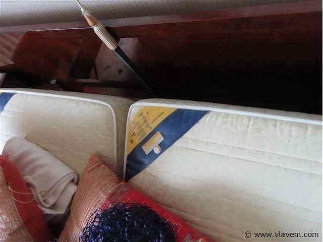 Slaapkamer bestaande uit bed en kaptafel - afbeelding 6 van  8