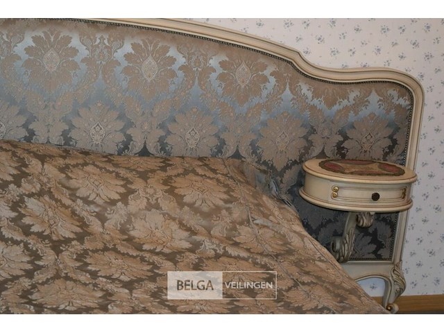 Slaapkamer en kleerkast frans louis xv stijl geschilderd - afbeelding 3 van  7