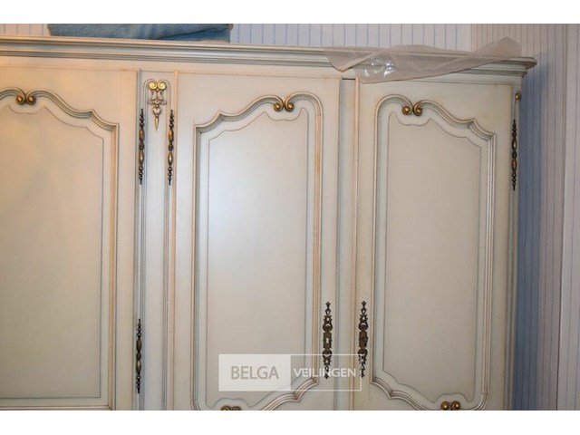 Slaapkamer en kleerkast frans louis xv stijl geschilderd - afbeelding 7 van  7