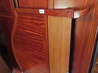 Slaapkamer, reeds gedemonteerd, bed + kleerkast - afbeelding 1 van  5