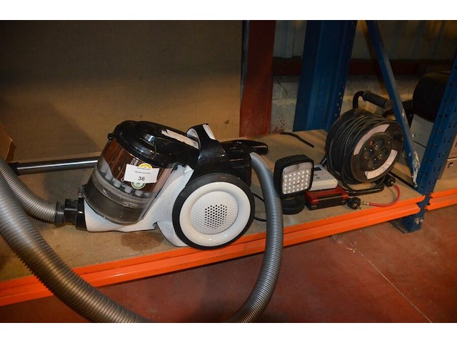 Sledestofzuiger samsung sc06h70foh, verlengkabel op haspel, 2 ledlampen - afbeelding 1 van  8