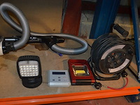 Sledestofzuiger samsung sc06h70foh, verlengkabel op haspel, 2 ledlampen - afbeelding 6 van  8