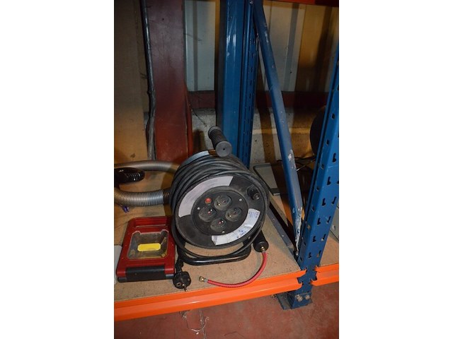 Sledestofzuiger samsung sc06h70foh, verlengkabel op haspel, 2 ledlampen - afbeelding 8 van  8