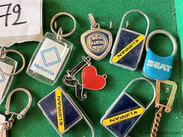 Sleutelhangers. 15 stuks - afbeelding 2 van  4