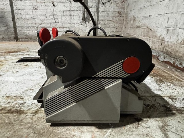 Sleutelsnijmachine silca bravo proffesional ii - afbeelding 3 van  5