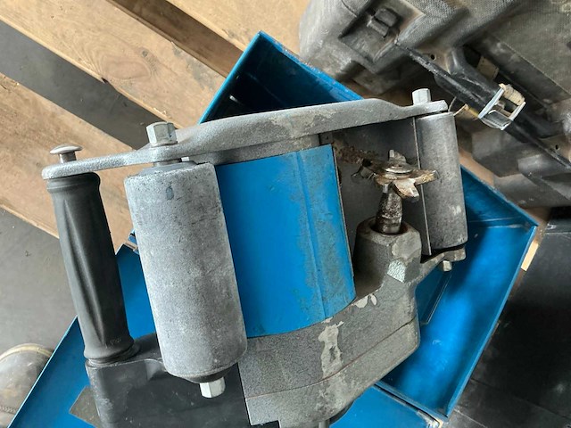 Sleuvenfreesmachine (3x) - afbeelding 8 van  13