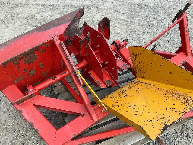 Sleuvengraafmachine - afbeelding 5 van  8