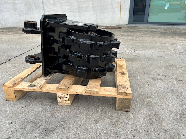 Sleuvenwals giyi 305 2025 nieuw - afbeelding 1 van  1