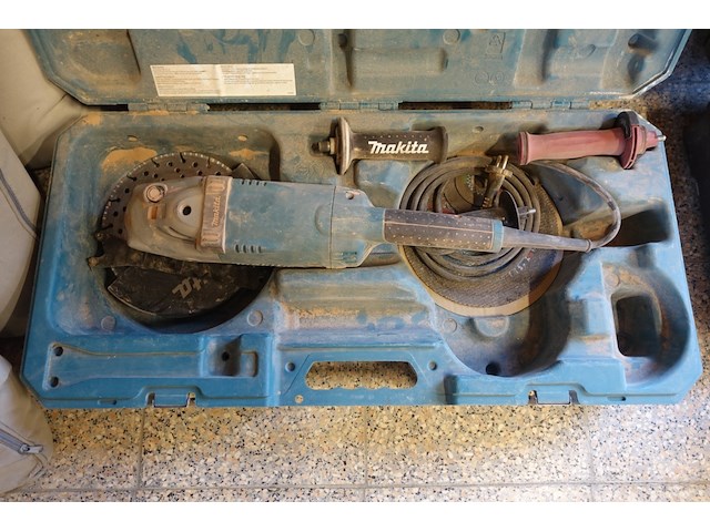 Slijpschijfmachine makita - afbeelding 2 van  3