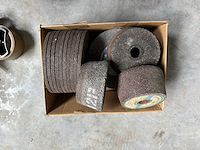Slijpschijven + ammerilstenen - various contractor materials - afbeelding 2 van  2