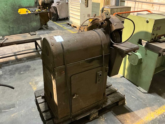 Slijpsteen - afbeelding 2 van  6