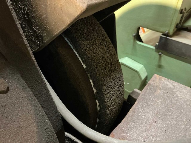 Slijpsteen - afbeelding 6 van  6