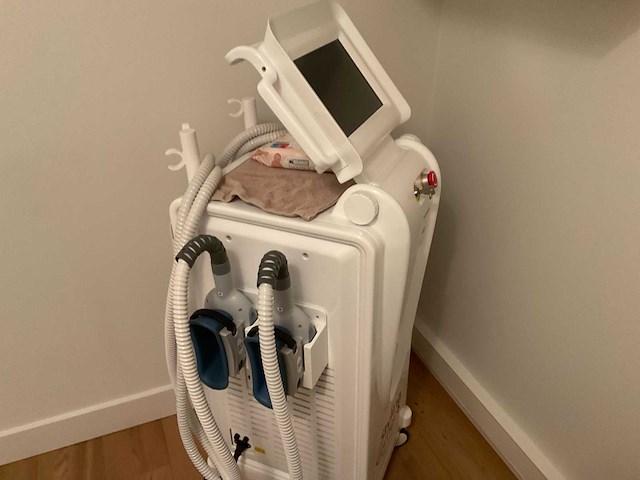 Slim8 cellulitis en vet behandelingstoestel - afbeelding 4 van  4