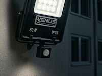 Slimme led schijnwerper met bewegingssensor – 50w – 6500k koud wit – ip65 – flag-50 (10 stuks)
