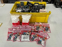 Sloow & champ high mix kavel diverse rookwaren met o.a. filters en vloei - afbeelding 1 van  7