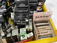 Sloow & champ high mix kavel diverse rookwaren met o.a. filters en vloei - afbeelding 3 van  7