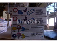 Slotenmaker - blanco sleutels + hangslot - afbeelding 5 van  15