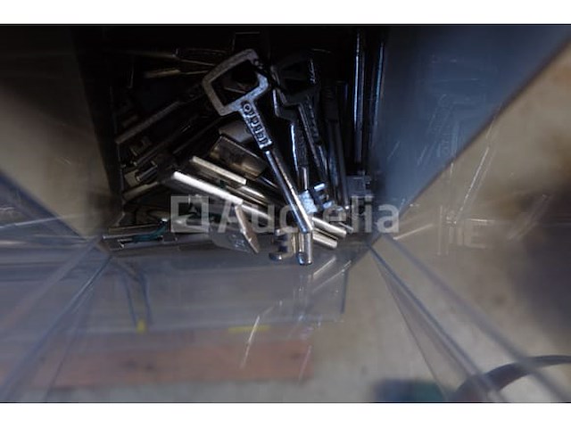 Slotenmaker - blanco sleutels + hangslot - afbeelding 6 van  15