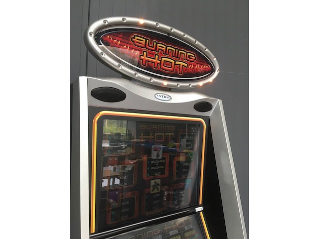Slotskast - burning hot - afbeelding 3 van  5