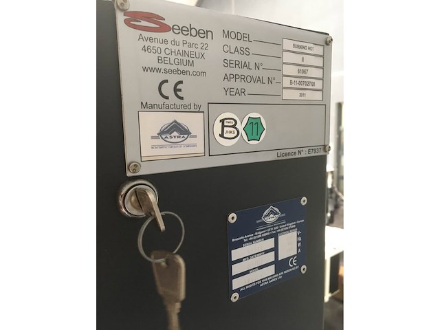 Slotskast - burning hot - afbeelding 4 van  5