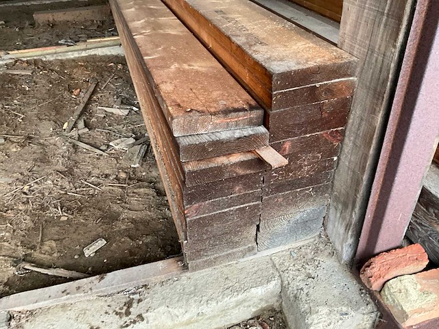 Sls c18 balken (20x) + divers grenen hout - afbeelding 3 van  8