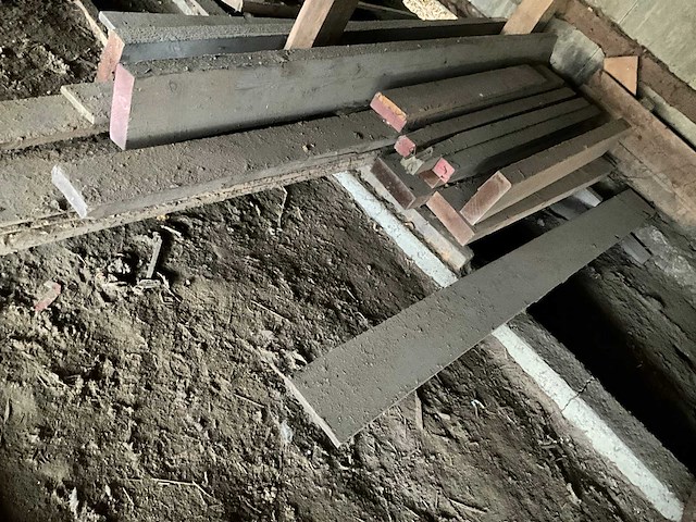 Sls c18 balken (20x) + divers grenen hout - afbeelding 6 van  8