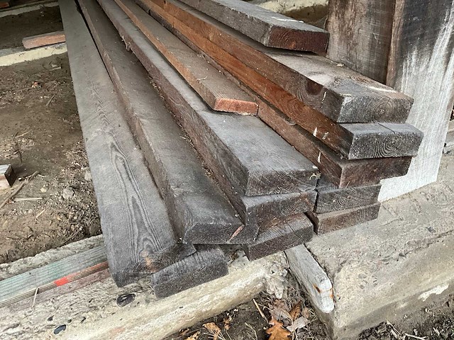 Sls c24 balken (107x) + divers rnd hout (28x) - afbeelding 9 van  10