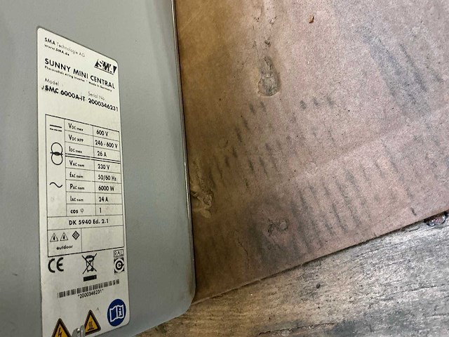 Sma sunny mini central 6000a-it omvormer - afbeelding 5 van  7