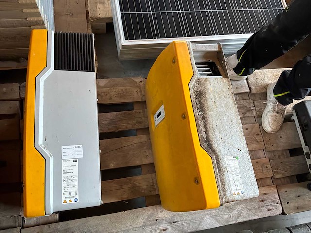 Sma suny mini centrale omvormer die niet werkt / voor onderdelen - afbeelding 5 van  5