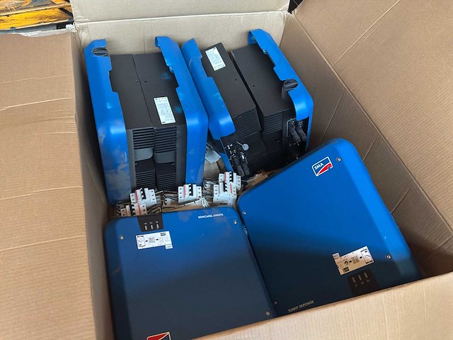 Sma suny tripower omvormer - afbeelding 10 van  11