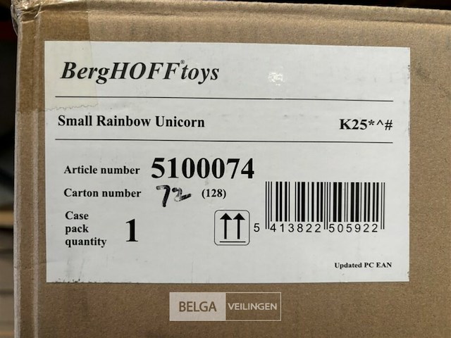 Small rainbow unicorn - afbeelding 3 van  3