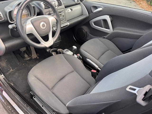 Smart - 2009 - fortwo - fortwo - personenauto - afbeelding 18 van  26